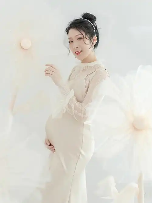 厦门孕照又仙又复古的孕妇照怎么拍