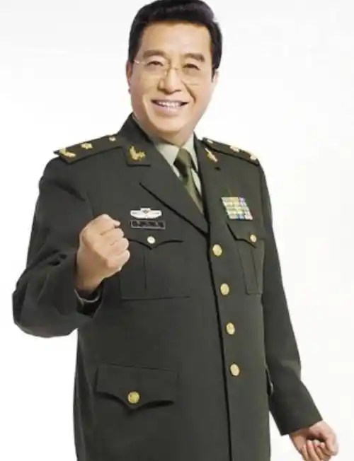 老艺术家李双江的退休金"天价"引发争议_梦鸽_儿子_李天一