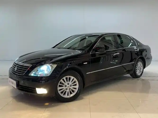 丰田 皇冠  2005款 2.5l royal图片