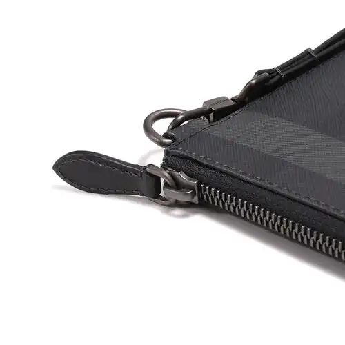 博柏利(burberry)男士手拿包8064580报价_参数_图片_视频_怎么样_问答