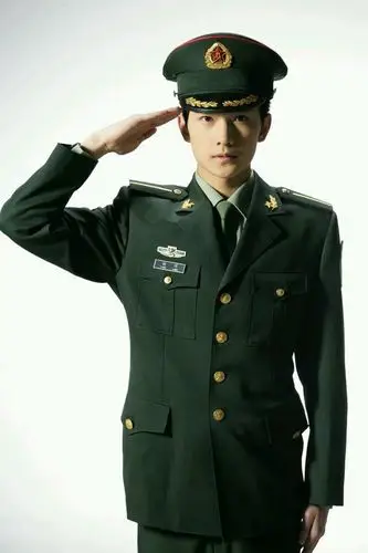 杨洋新剧圆梦饰演军人 首曝硬核帅气军装定妆照_明星活动_图集_电影网