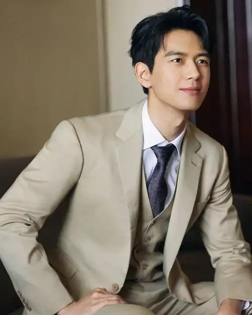 榜妹热线 | 杨洋复工进组古偶?李现2部剧对打效果差?