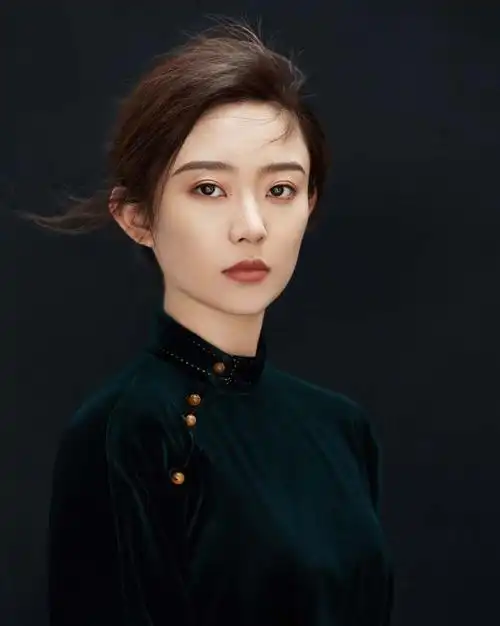 李七月个人资料简介_主要成就_演艺经历介绍-li qiyue-千悦网