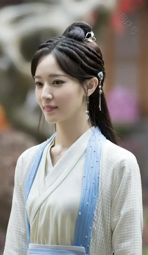 她是绝代双骄中演技最好的女演员