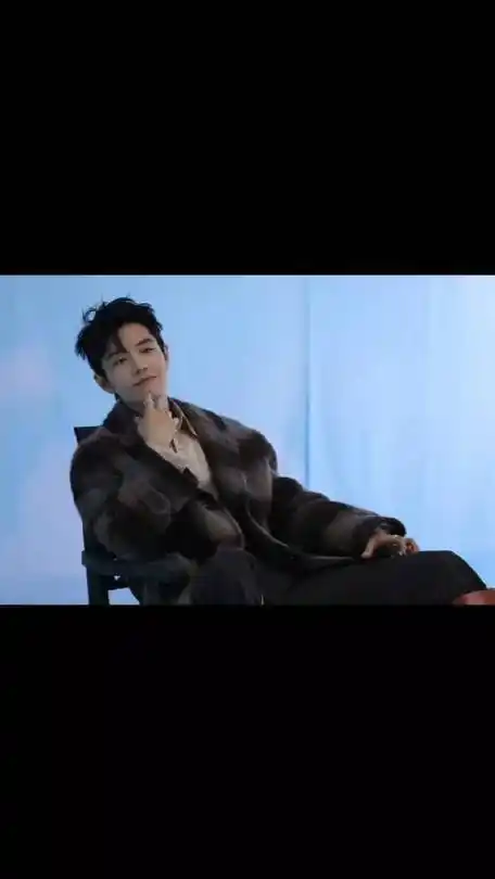 少年团肖战daytoy肖战去见你我也用尽一切奔向你一诺千金cn的微博视频