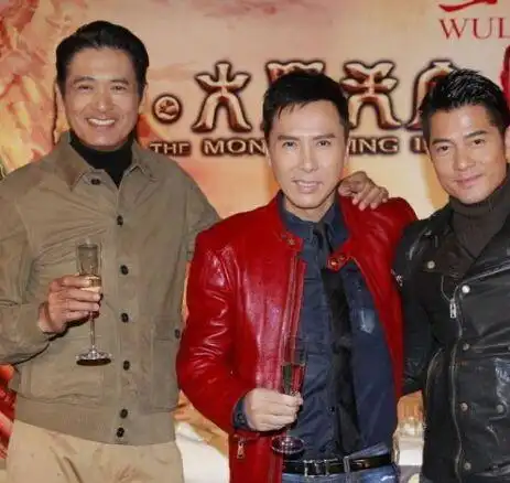 图周润发身高对比古天乐怎么样庆祝陈荟莲57岁生日