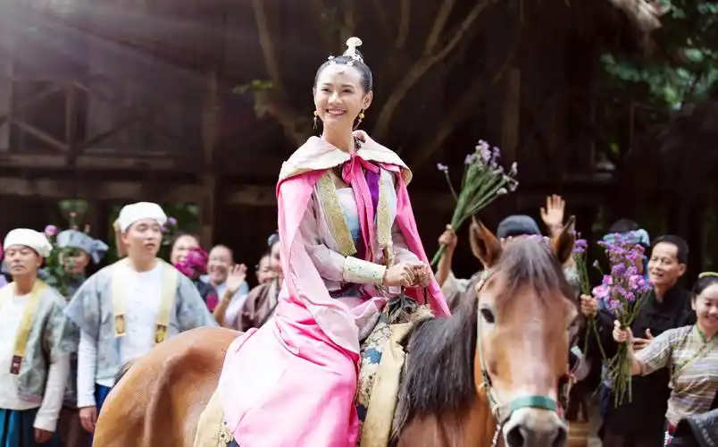 马瑜遥新剧《版纳风云》重磅开播 美焕公主英勇上线