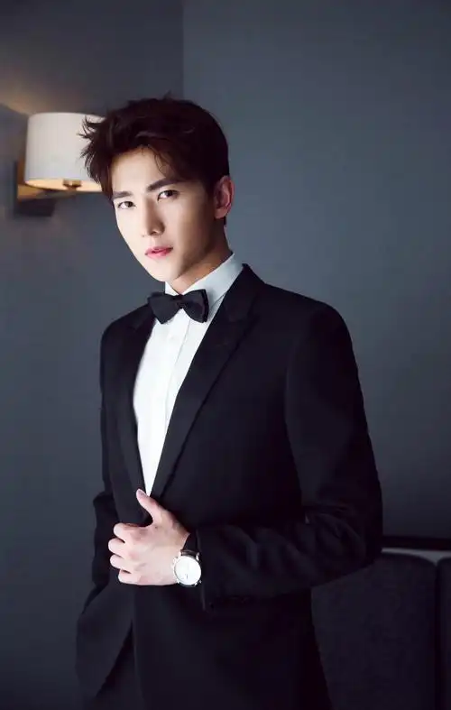 壁纸杨洋高清西装羊啊啊啊