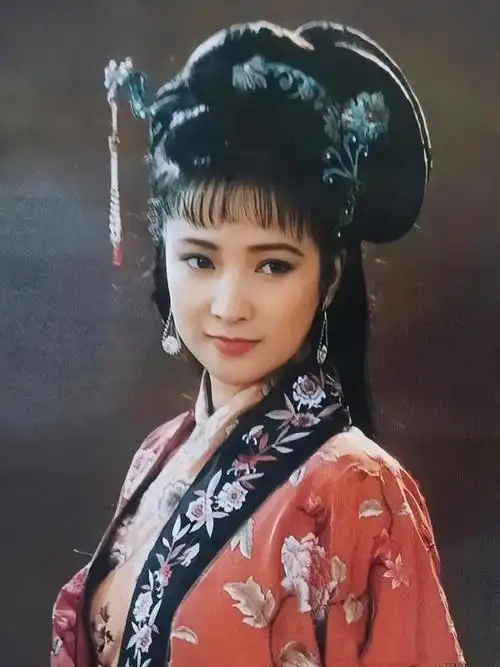 何晴四大名著都演的谁(何晴唯一演遍四大名著的女演员)(24)