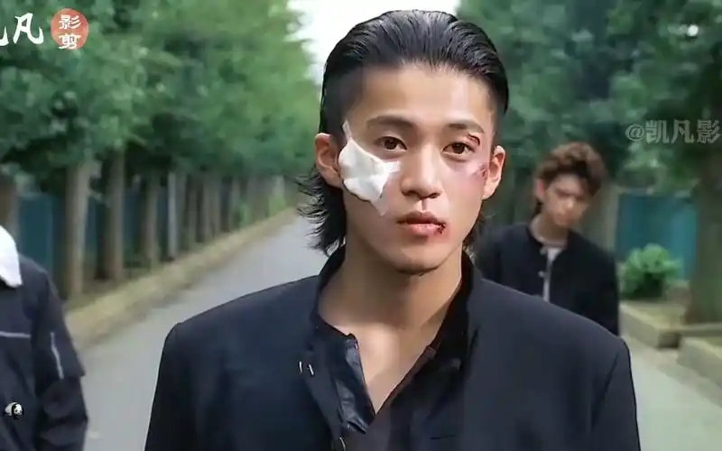 小栗旬回来了还记得热血高校的源治吗