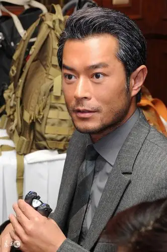 阿达琪喜欢成熟稳重有胡子的古天乐胡子稀少不长怎么变多