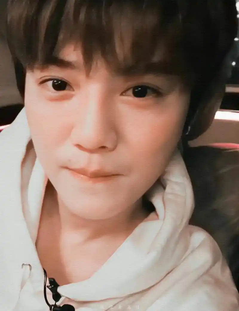 还是好喜欢这组照片    #鹿晗 #男友视角 #鹿晗鹿晗鹿晗 - 抖音