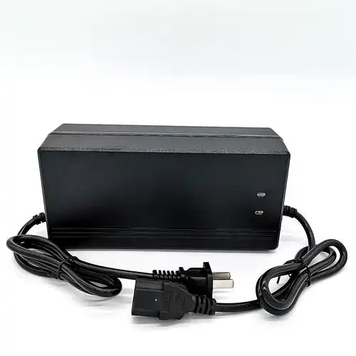 新款48v5a电动车锂电充电器适用三元13串54.6v5a铁锂16串58.4v5a