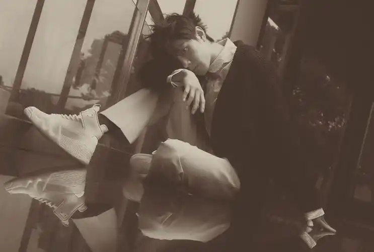 各位小飞侠有没有肖战的超清电脑壁纸? - 知乎