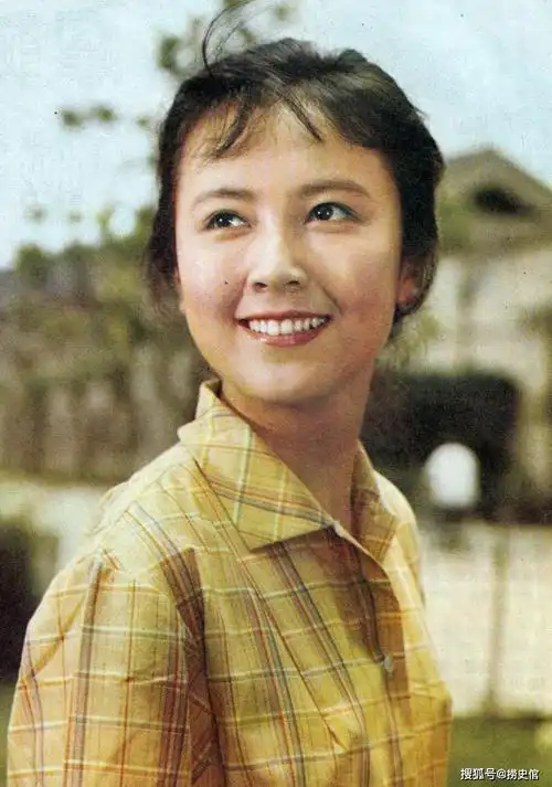 老照片:八十年代的美女明星赵静