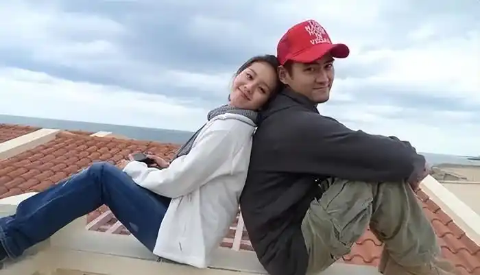 杨树鹏张歆艺婚礼(张歆艺第一个老公是谁)