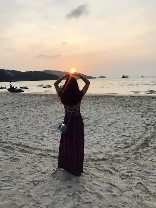 布吉岛之背影走天下