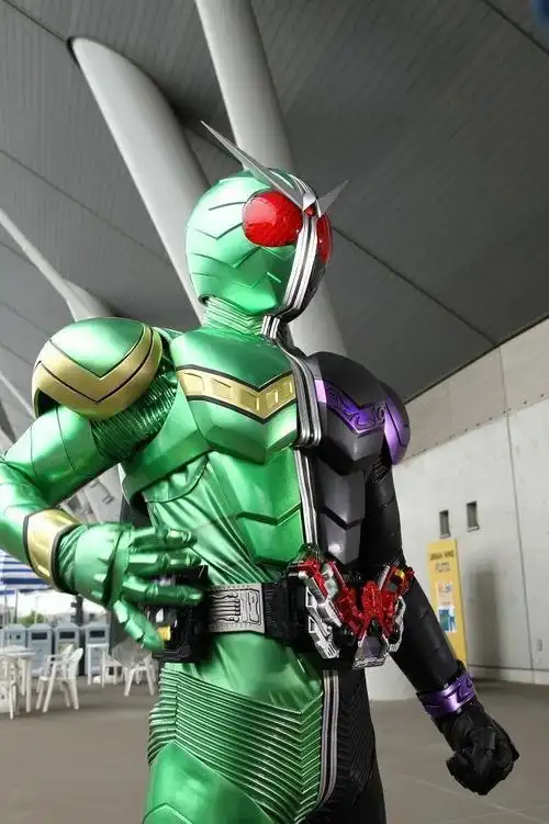 假面骑士w的主要形态写真,你最喜欢哪一个? - 绿色下载站