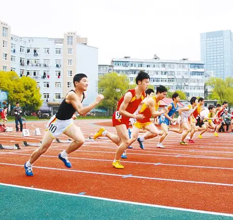 高考体育考生誓师大会发言稿_艺考生占高考人数比例_江西体育考生人数