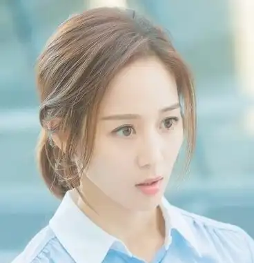 最适合夏天的扎发发型,360度都好看!_马尾_头发_女生