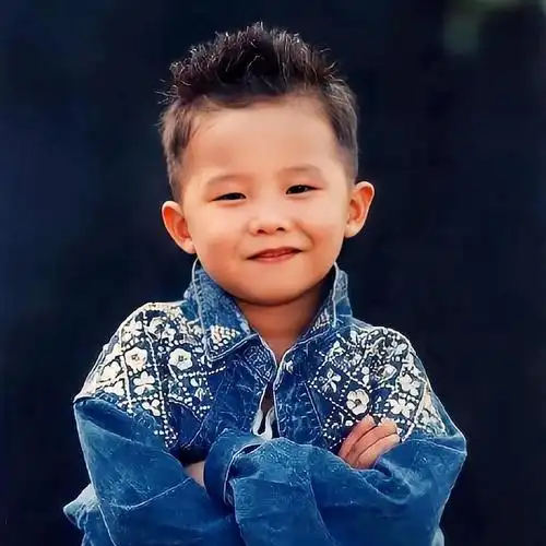 权志龙小时候_高清图集_新浪网