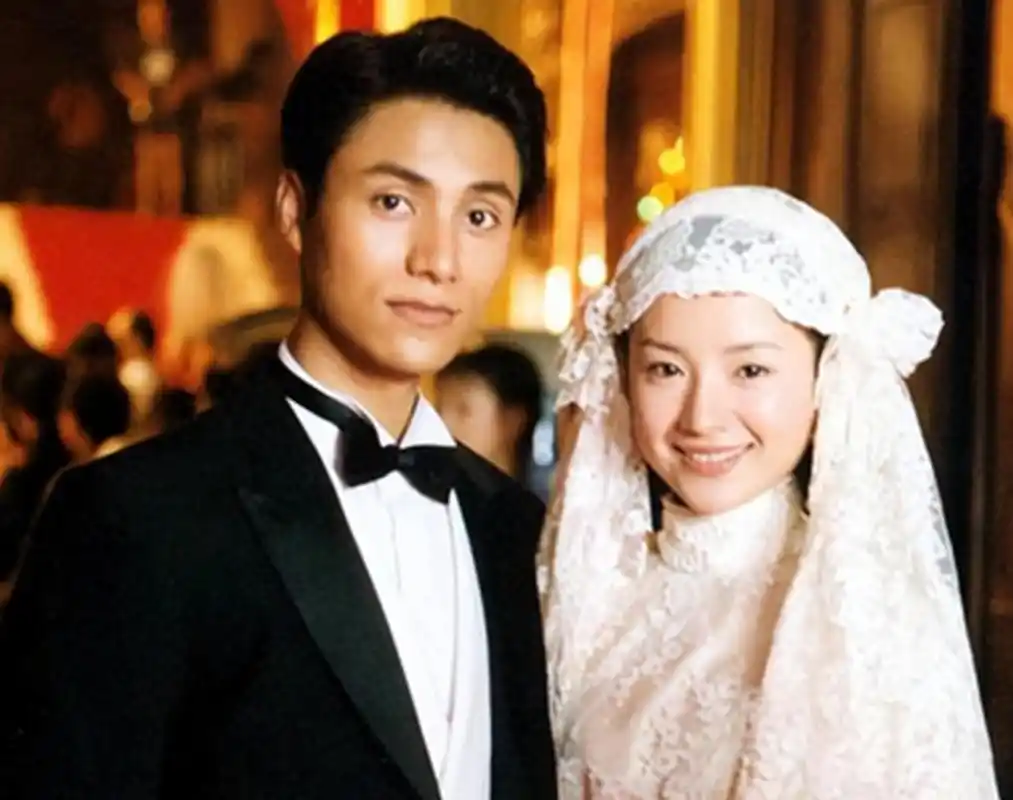 陈坤董洁很很配了一脸,有没有喜欢他俩的《金粉世家》