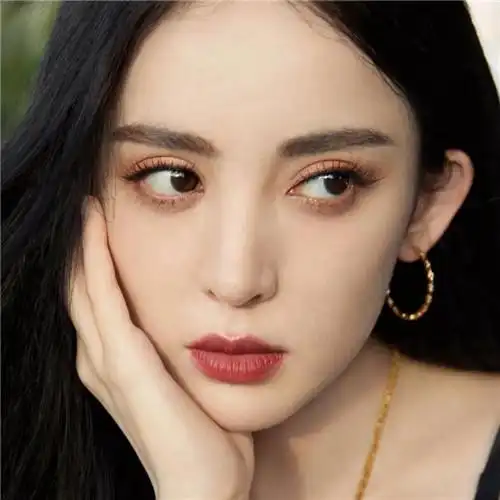 女明星古力娜扎唯美头像图片