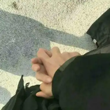 手牵手图片真实照片头像,情侣头像图片