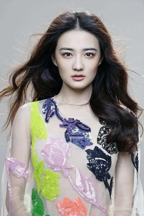 90后女明星,12星座排名,迪丽热巴李沁前三,她第一星座