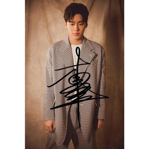 6寸李易峰亲笔签名照片新款热门宣传照签名照76号