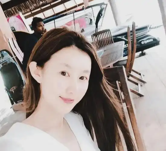 据最新爆料,王宝强他的新女友冯清涉嫌卖浮嫖娼.