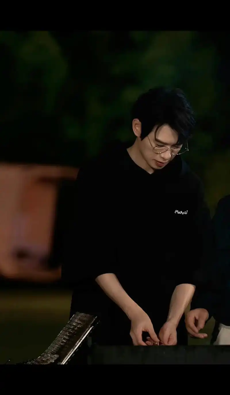 永远偏爱明侦大勋花.#明侦 #明侦七子 #魏大勋#白敬亭 # - 抖音