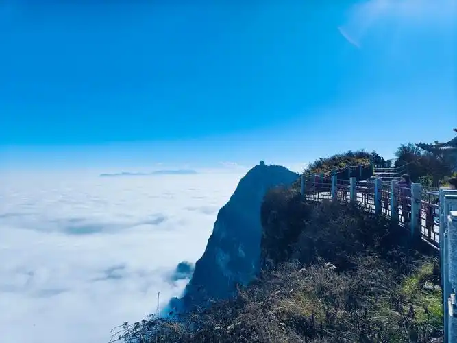 峨眉山乐山两日游之一峨眉山游记峨眉山金顶