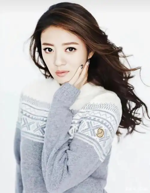 今日图集分享:安以轩