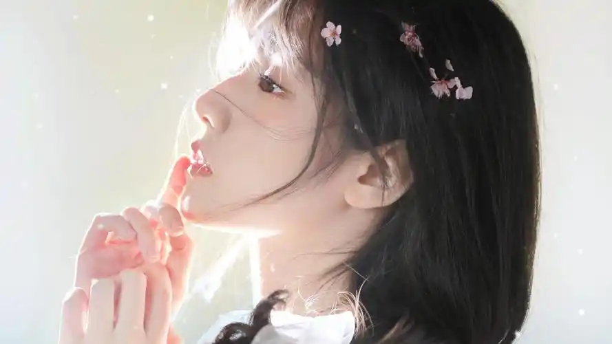 萌哒哒的仙气少女图片-美女壁纸 - 壁纸家