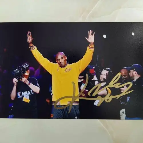 科比布莱恩特亲笔签名 有意dd