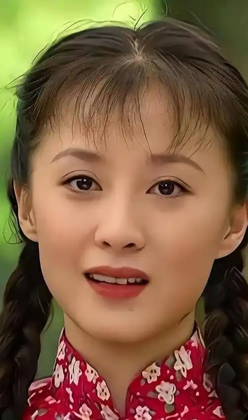 可云徐露:娇生惯养却不骄横,嫁大7岁丑导,如今女儿是她的骄傲_徐璐