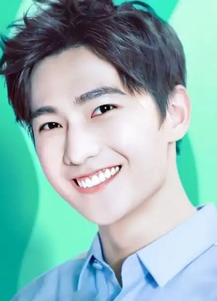 杨洋的笑容也太治愈了吧