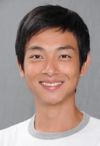 香港艺人梁烈唯个人资料简介(tvb男星梁烈唯为什么不红)-四五百科