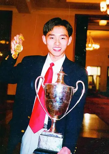 图文-男人三十孔令辉 天津世乒赛男单冠军羡煞队友