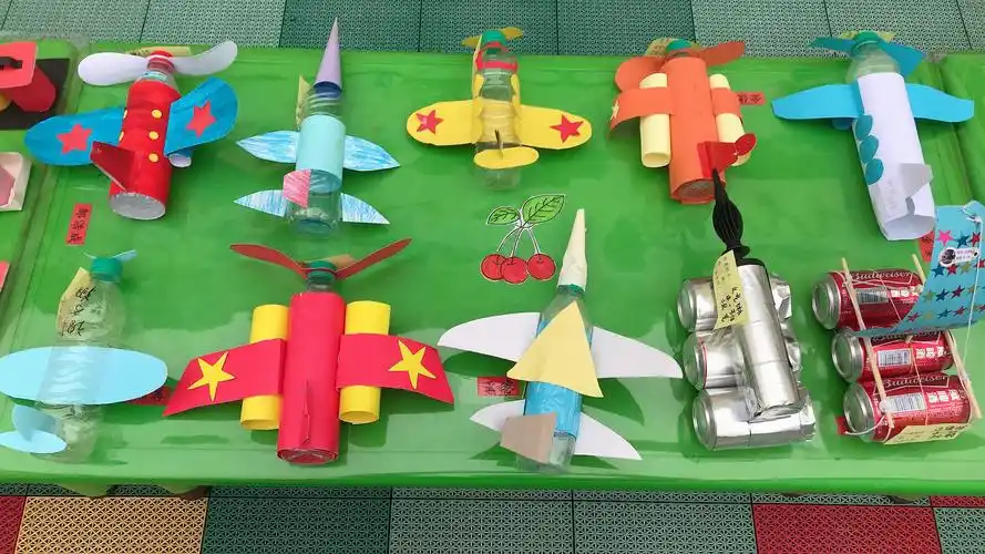 记会昌县第二幼儿园"垃圾分类在行动,变废为宝我能行"亲子手工大赛