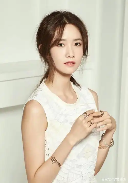 林允儿照片合集写真