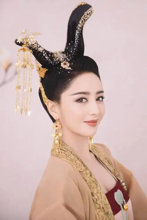 佟丽娅跳芒种被原作批