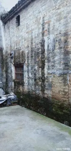 村里保存最完整的地主家老房子