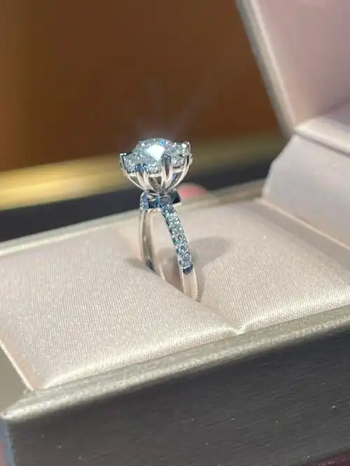 客定gia钻石1克拉钻戒