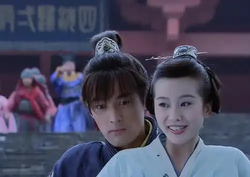 仙剑三:龙葵为景天跳下铸剑炉殉剑,却不知道其实自己认错了人?