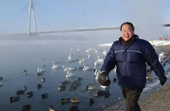 北海道的人不是单纯美化日本人提到了一个中国人