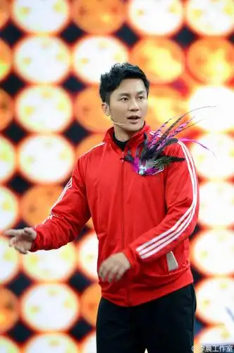 李晨跑男一对三硬汉风不输小鲜肉难怪范爷喜欢