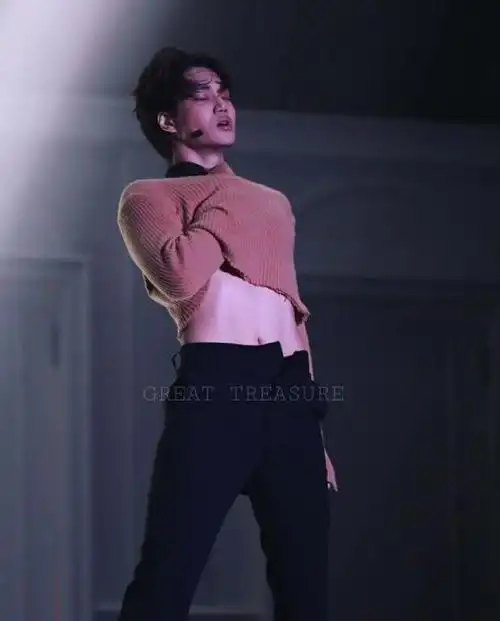 朴灿烈的身材被exo公认,边伯贤给自己挖坑,都暻秀最不在乎身材