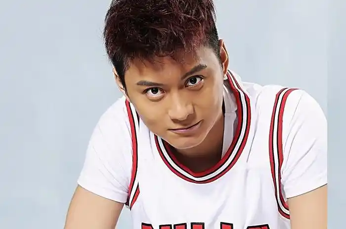 梁洁毕业于哪个大学(近期人气猛升的85后男明星)